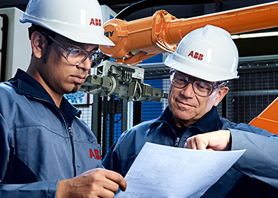 ABB employees and robot and turbo charger production site in Switzerland (photo)
